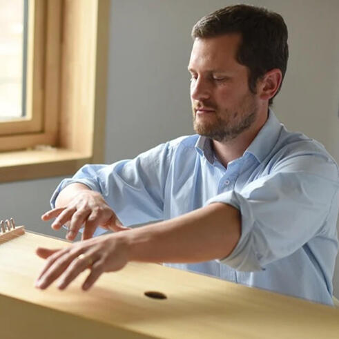 Transforming Trauma with music therapy Transforming trauma using the Body Tambura instrument